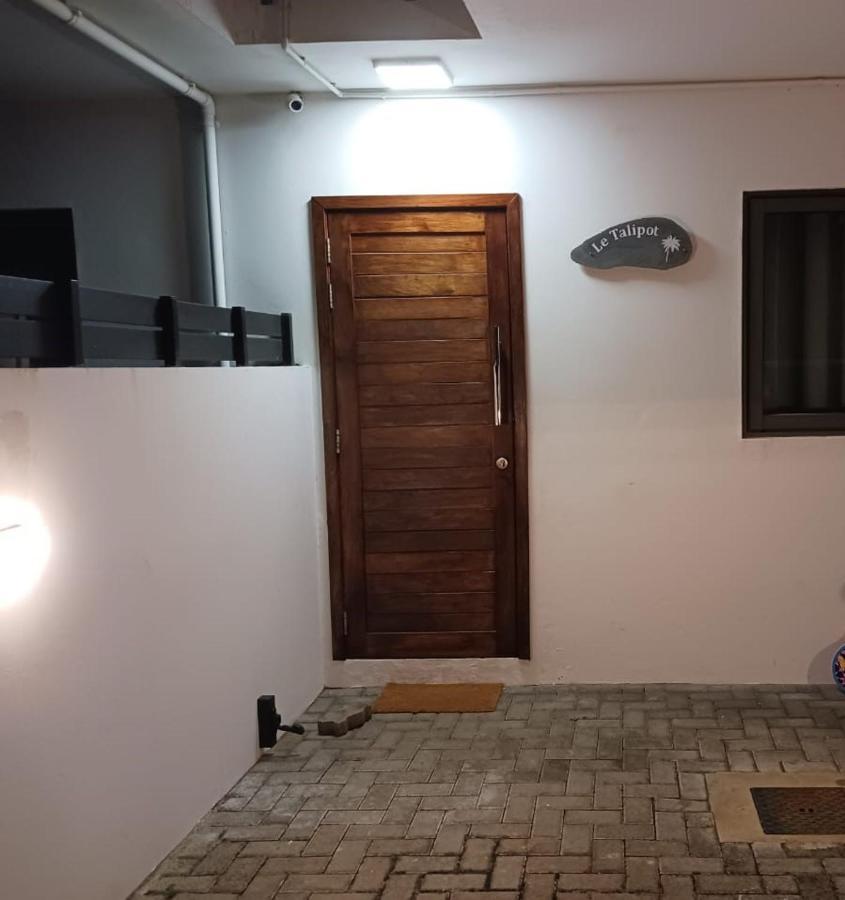 Le Talipot Flic en Flac Exterior foto